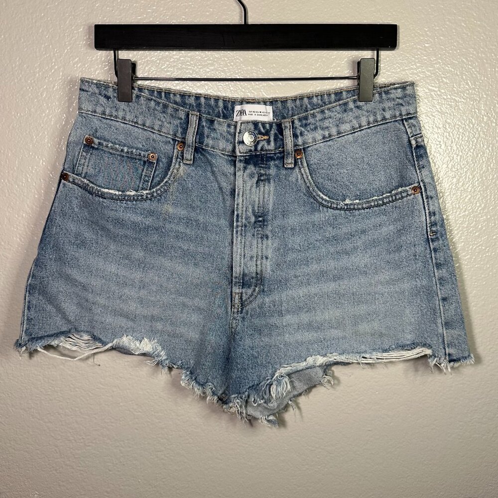 Zara Button Fly High Waisted Denim Shorts in Light Wash